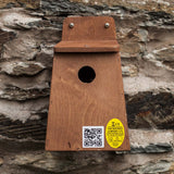 Nest box for garden hole nesting birds